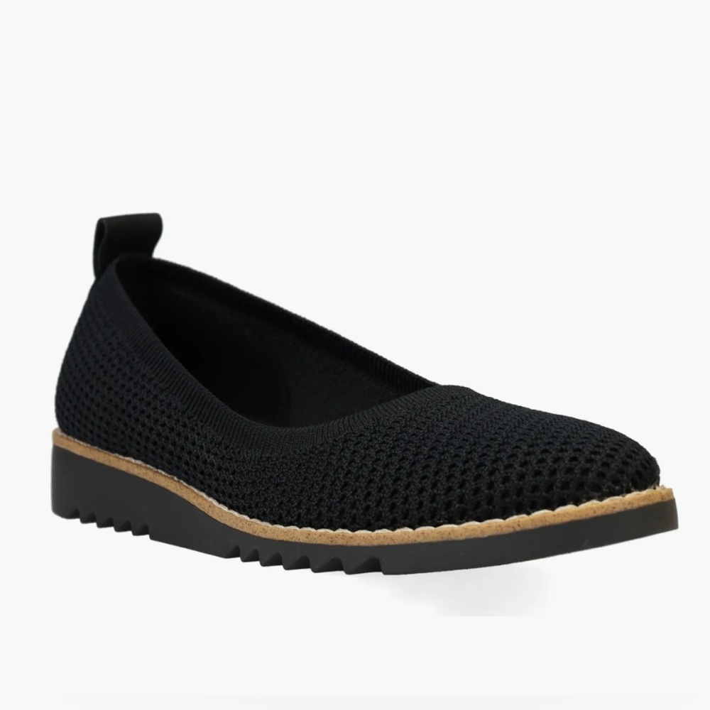 Eileen Fisher Women’s Black Etta Slip-On Flat NWT Size 9